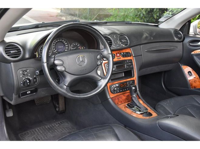 Mercedes Classe CLK CLASSE Cabriolet 240 - BVA - BM 209 Elg GRIS CLAIR de 2004