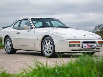  Voir détails -Porsche 944 TURBO | FULL HISTORY | FACTORY PAINT à Dendermonde (92)
