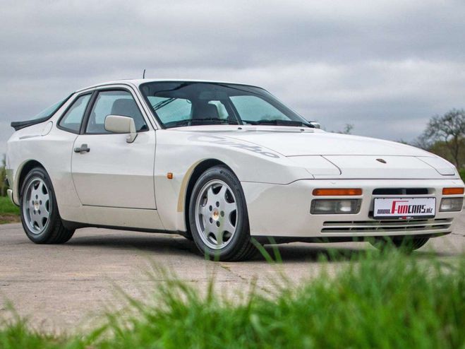Porsche 944 TURBO | FULL HISTORY | FACTORY PAINT Blanc de 1987