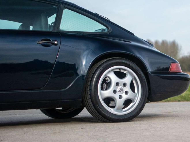Porsche 911 964 C4 / PHASE 2 / LARGELY FIRST PAINT / Bleu de 1992