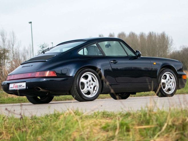 Porsche 911 964 C4 / PHASE 2 / LARGELY FIRST PAINT / Bleu de 1992