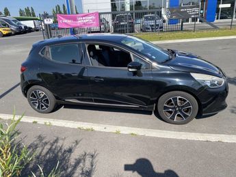  Voir détails -Renault Clio IV 1.2 16V 75CH EXPRESSION à Voreppe (38)