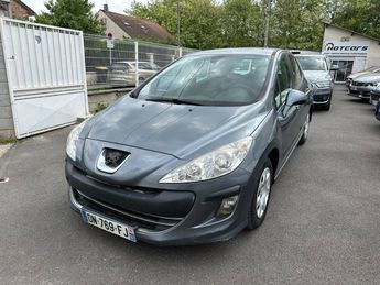  Voir détails -Peugeot 308 1.6 HDi 90ch BLUE LION Confort à Villeneuve-Saint-Georges (94)