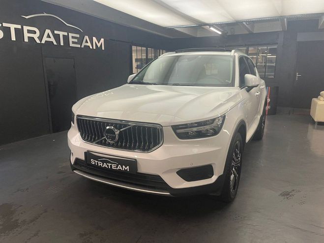 Volvo XC40 Inscription Luxe T5 262 Recharge Plug-In Blanc de 2022
