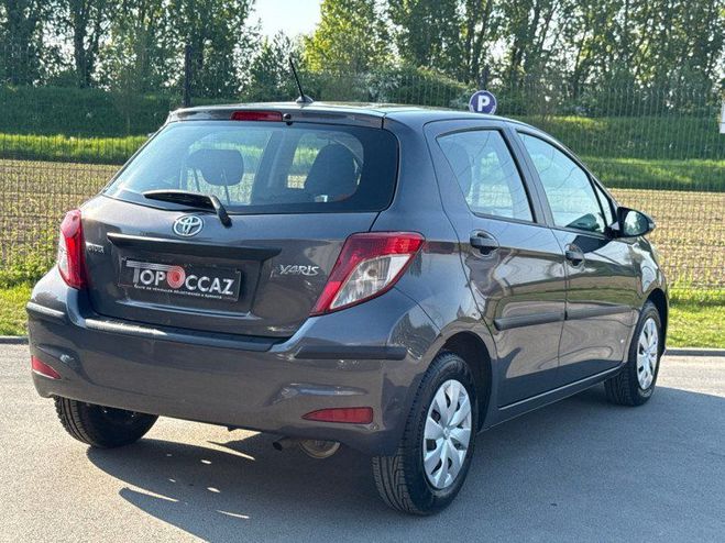 Toyota Yaris 69 VVT-I CONFORT PACK 5P * 122.000KM * 1 GRIS de 2011
