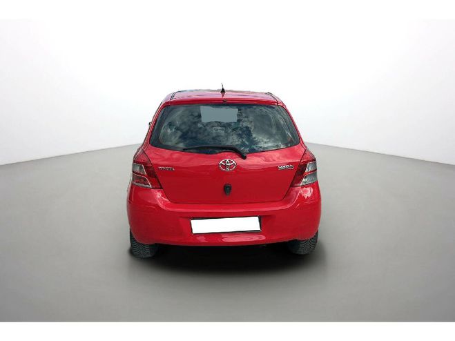 Toyota Yaris 1.33 dual vvt-i EXECUTIVE Rouge de 2010