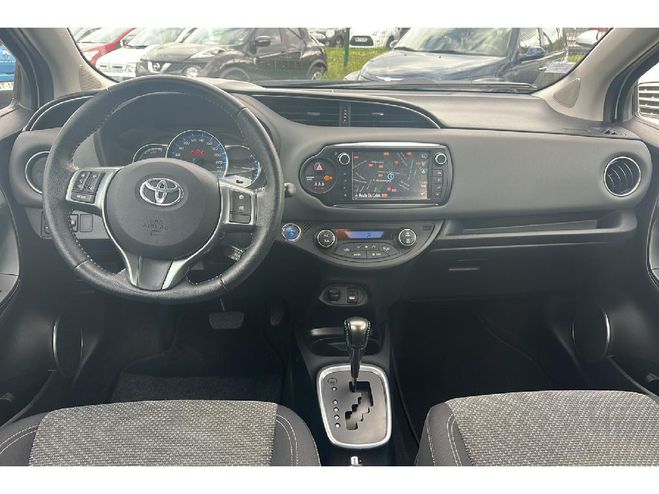 Toyota Yaris 100h France BLANC NACRE de 2015