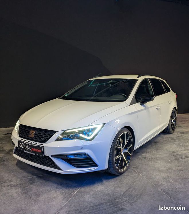 Seat Leon CUPRA 2.0l tsi 300ch 4Drive Blanc de 2019