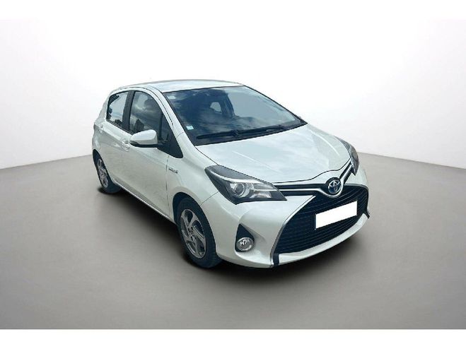 Toyota Yaris HYBRIDE 100h France BLANC NACRE de 2015