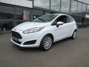  Voir détails -Ford Fiesta 1.5 TDCi 75 FAP Trend à Aubire (63)