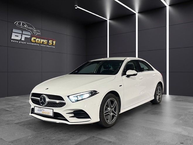 Mercedes Classe A berline 250 e 8cv amg line 8g-dct Blanc de 2021