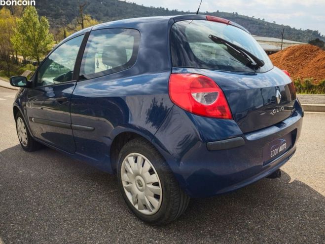 Renault Clio 3 1.5 dci Violette de 2006