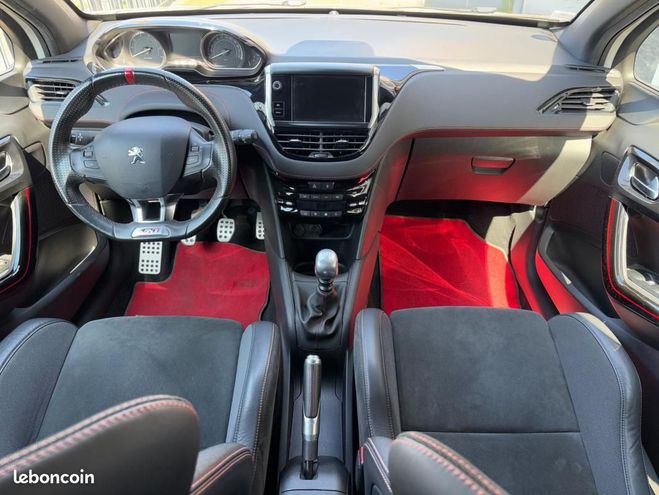Peugeot 208 1.6 THP 208ch GTI BPS S&S Blanc de 2015