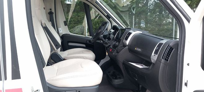 Fiat Ducato VAN AMENAGE 2.3 Mjet 140 PILOTE V630J X. BLANC:noir:rouge de 2021