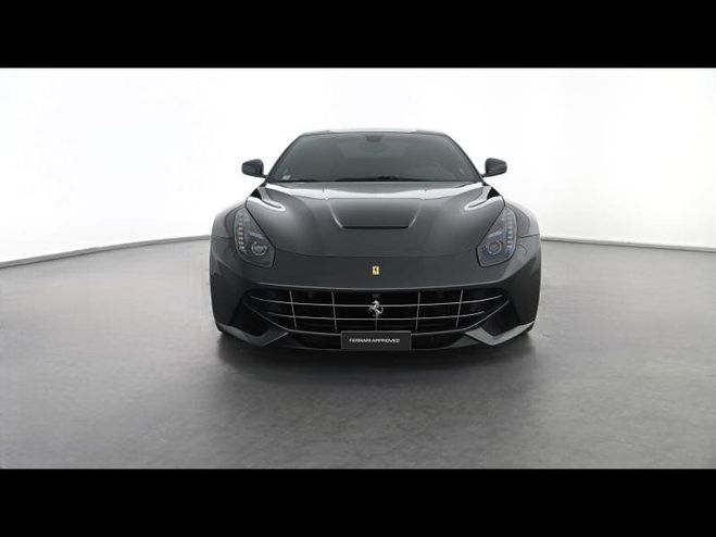 Ferrari F12 Berlinetta V12 6.3 740ch Grigio Silverstone de 2013