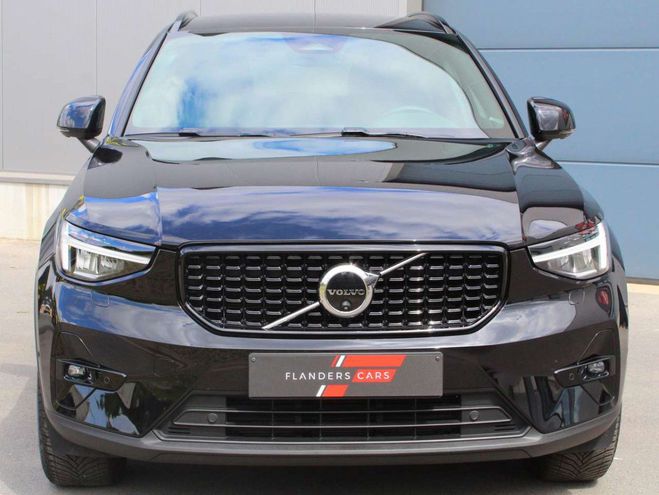 Volvo XC40 2.0 B3 MHEV Plus Dark Design Noir Mtallis de 