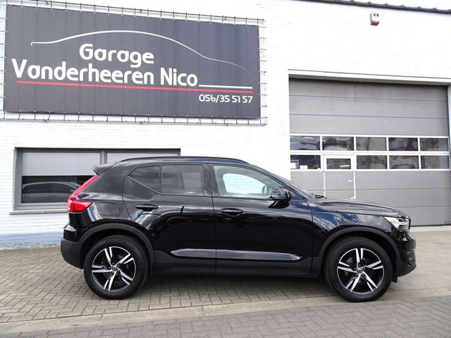 Volvo XC40 1.5T2 R-Design VIRTUAL,CARPLAY,TREKHAAK, Noir Mtallis de 