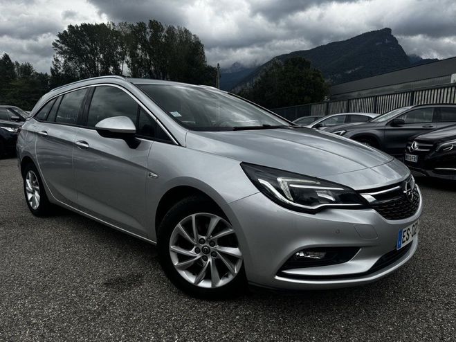 Opel Astra SPORTS TOURER 1.6 CDTI 110CH START&STOP  Gris C de 2017