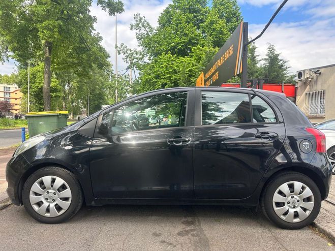 Toyota Yaris II 87 VVT-I SOL MULTIMODE 5P NOIR de 2007