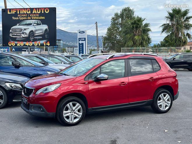 Peugeot 2008 1.2l 12v s&s 110 ch Rouge de 2017