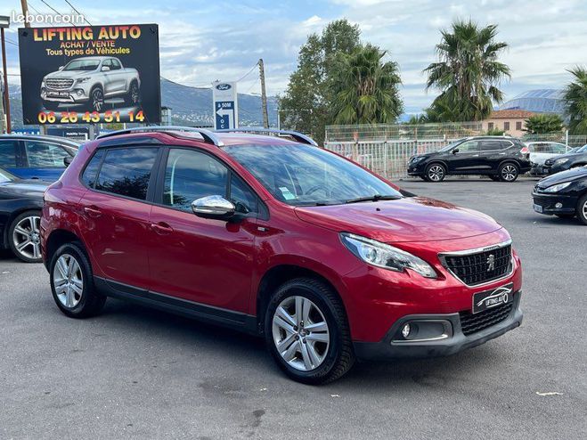 Peugeot 2008 1.2l 12v s&s 110 ch Rouge de 2017