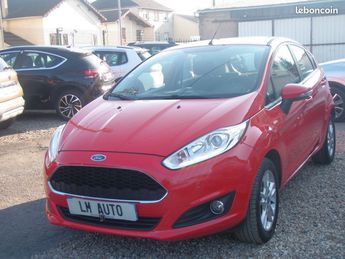  Voir détails -Ford Fiesta V (2) 1.0 80 S&S TITANIUM 5P à Gagny (93)