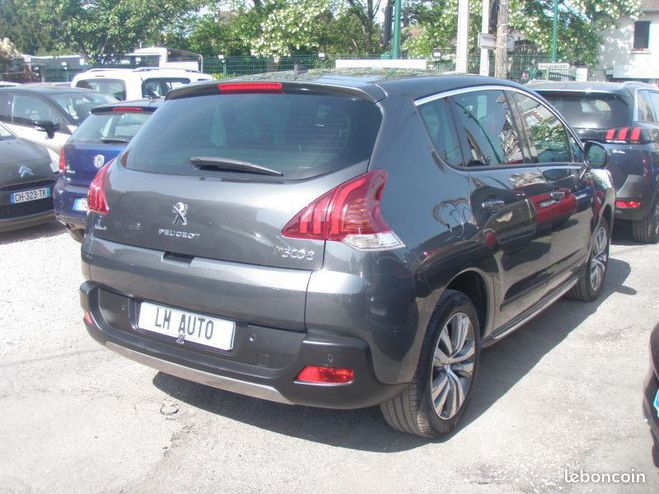 Peugeot 3008 (2) 1.6 HDI 115 STYLE Gris de 2015