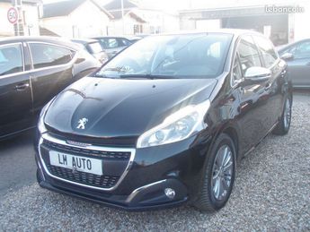  Voir détails -Peugeot 208 (2) 1.2 PURETECH 110 S&S ALLURE 5P à Gagny (93)