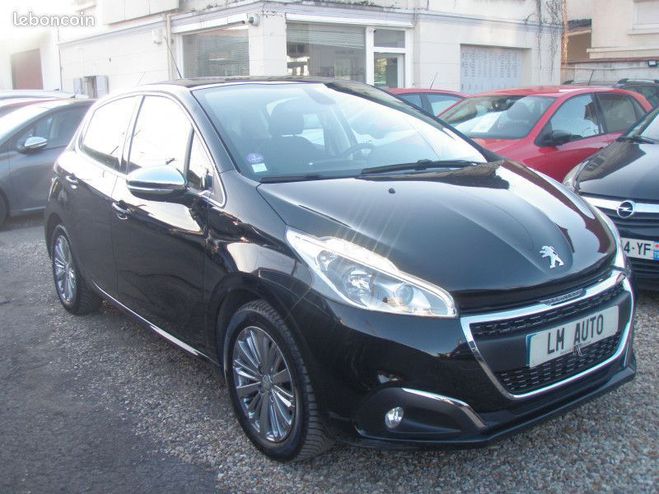 Peugeot 208 (2) 1.2 PURETECH 110 S&S ALLURE 5P Noir de 2016