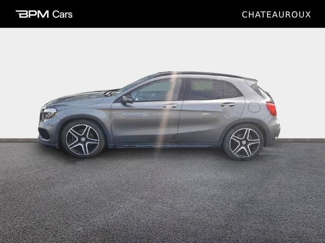 Mercedes Classe GLA 220 d Fascination 7G-DCT Gris Montagne de 2015