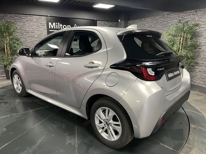 Mazda 2 Mazda2 1.5 Hybrid - e-CVT - 116 Agile GRIS de 2023