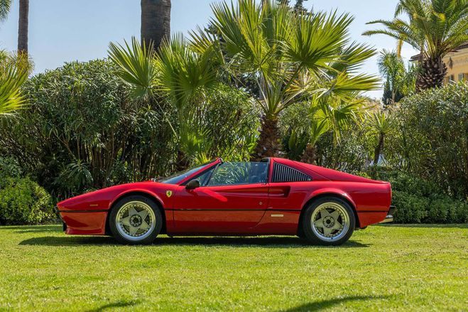Ferrari 308 GTSi Quattrovalvole body kit 288 GTO  de 1985
