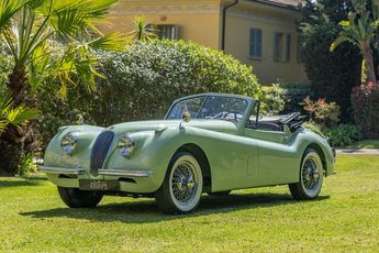  Voir détails -Jaguar XK 120 Cabriolet à Nice (06)