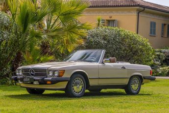  Voir détails -Mercedes 560 SL Cabriolet à Nice (06)