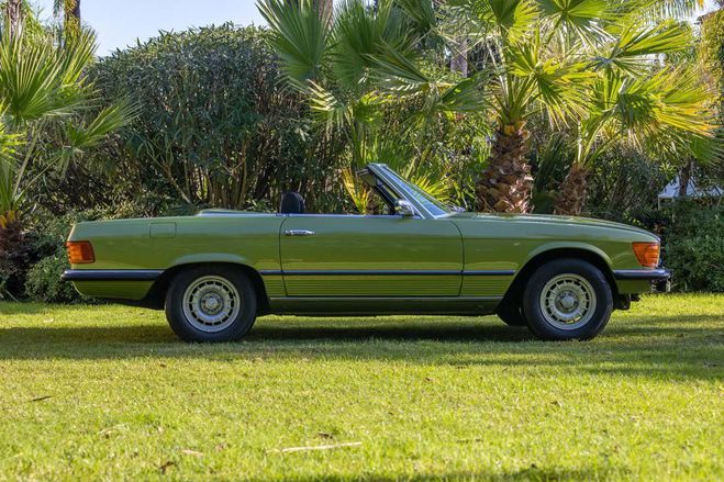 Mercedes 450 r107 SL V8 europenne CITRUS GREEN  de 1975