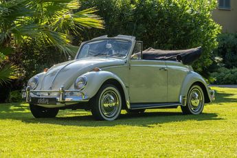  Voir détails -Volkswagen Coccinelle Karmann Cabriolet à Nice (06)