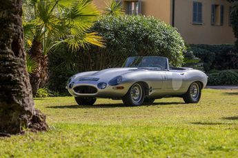  Voir détails -Jaguar E-Type 1.5 Lightweight à Nice (06)