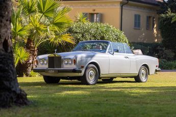  Voir détails -Rolls royce Corniche  à Nice (06)
