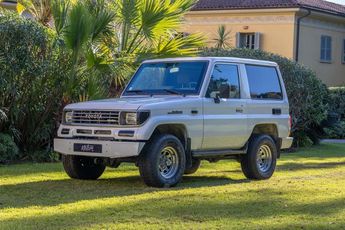  Voir détails -Toyota Land Cruiser LJ70 2.4 chssis court à Nice (06)