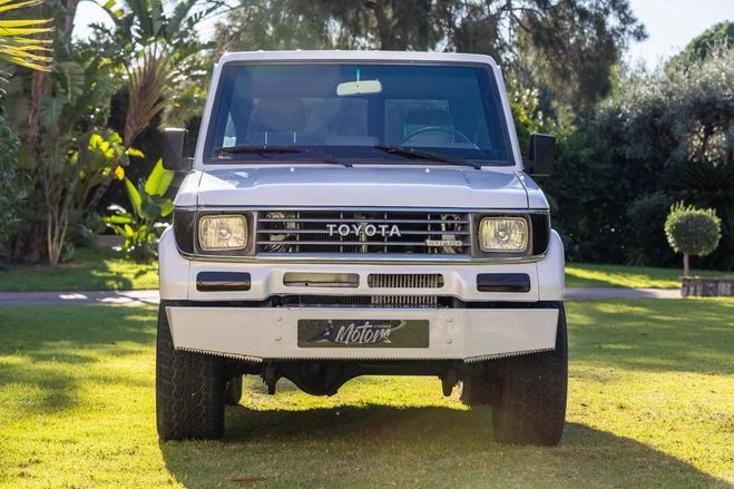 Toyota Land Cruiser LJ70 2.4 chssis court  de 1991