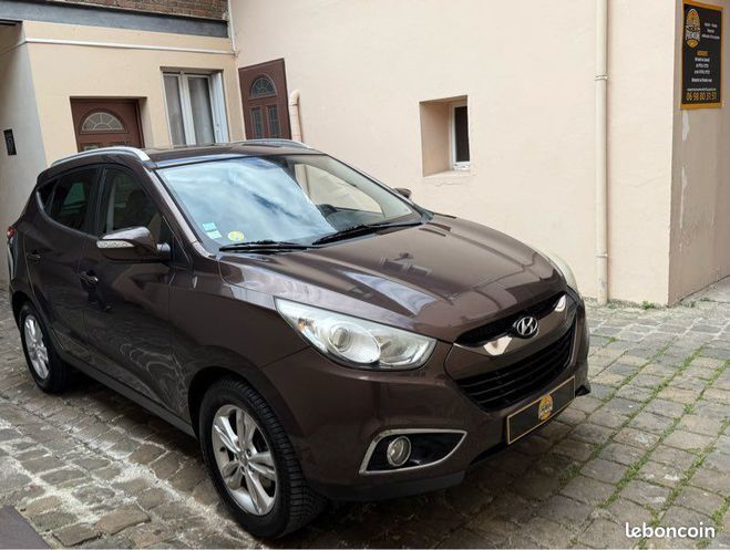 Hyundai Ix35 1.7L CRDI 115cv SUV 4x4 Marron de 2011