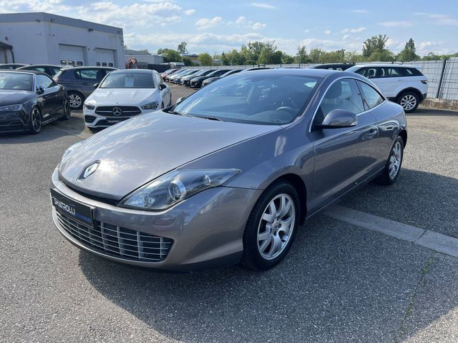 Renault Laguna III (B91) 2.0 dCi 150ch BV6 Clim Rgulat GRIS de 2009