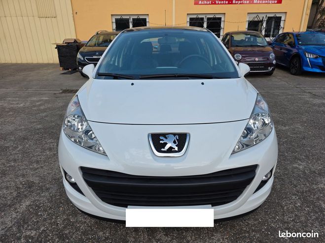 Peugeot 207 1.4l 95ch Urban Move  de 2010