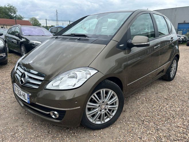 Mercedes Classe A 180 CDI AVANTGARDE * GPS * Marron de 2009