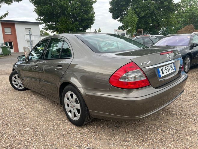 Mercedes Classe E 200 CDI 136 CLASSIC Gris de 2007