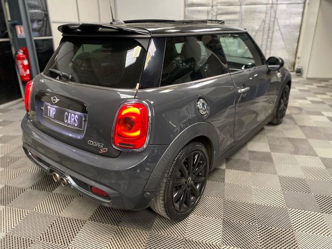 Mini Cooper 2.0D - 16V TURBO SD 170ch Nardo Grey de 2015