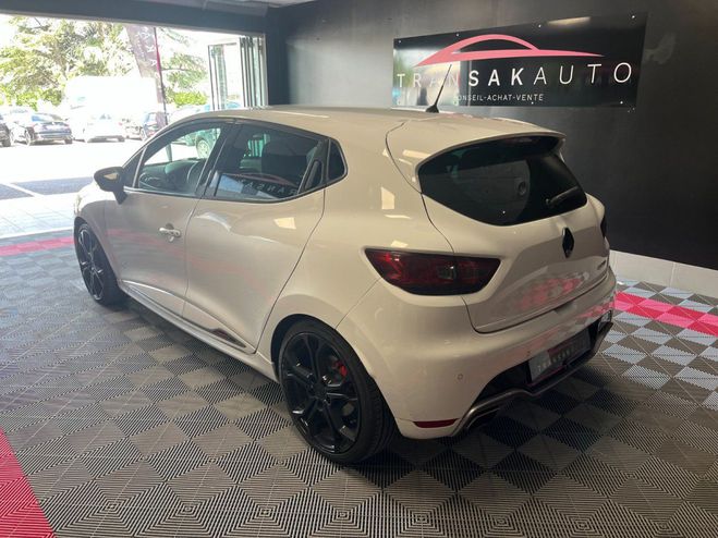 Renault Clio IV 1.6 Turbo 220 Energy RS Trophy EDC /  Blanc de 2015