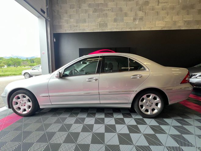 Mercedes Classe C 220 CDI 2.2 16V 150ch - Finition Elganc Gris de 2007