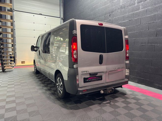 Opel Vivaro FOURGON GN F2900 M1 2.0 FAP CDTI 115 CH  Gris de 2011