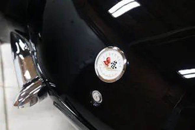 Chevrolet Corvette C1 tout compris hors homologation 4500e Noir de 1956